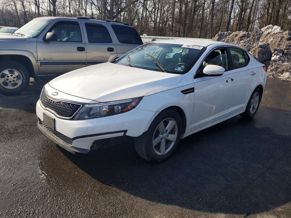 2015 KIA OPTIMA — VIN KNAGM4A76F5600911