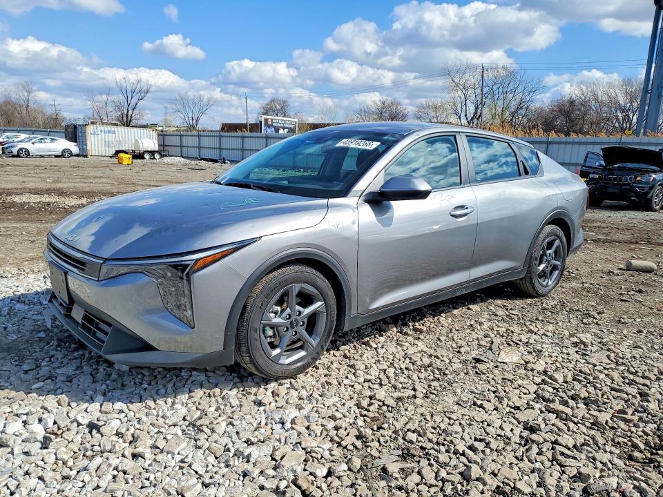 2025 KIA K4 — VIN 3KPFT4DE1SE117014