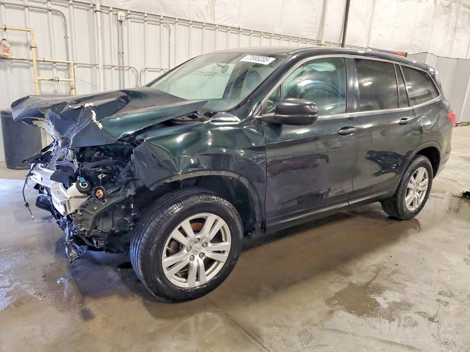 2016 HONDA PILOT — VIN 5FNYF6H13GB021017