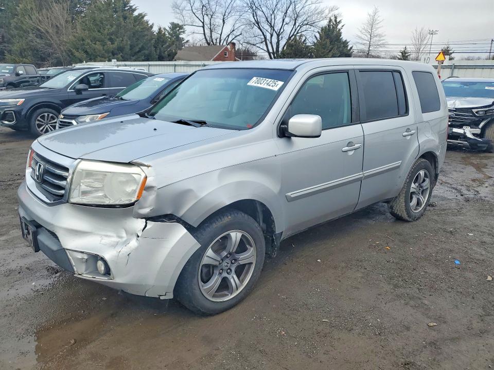 2015 HONDA PILOT — VIN 5FNYF4H59FB017799