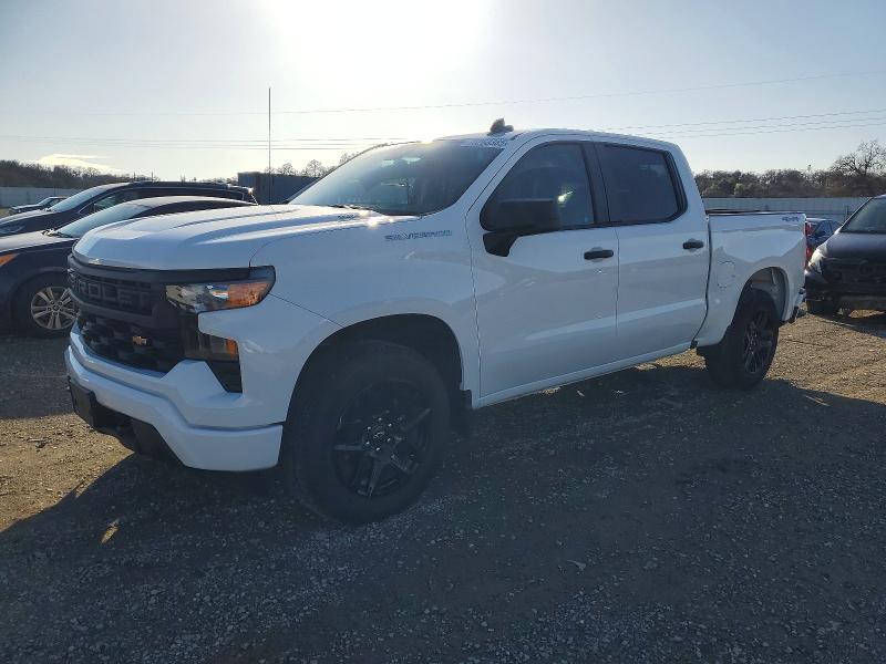2025 CHEVROLET SILVERADO — VIN 1GCPKBEK1SZ218641