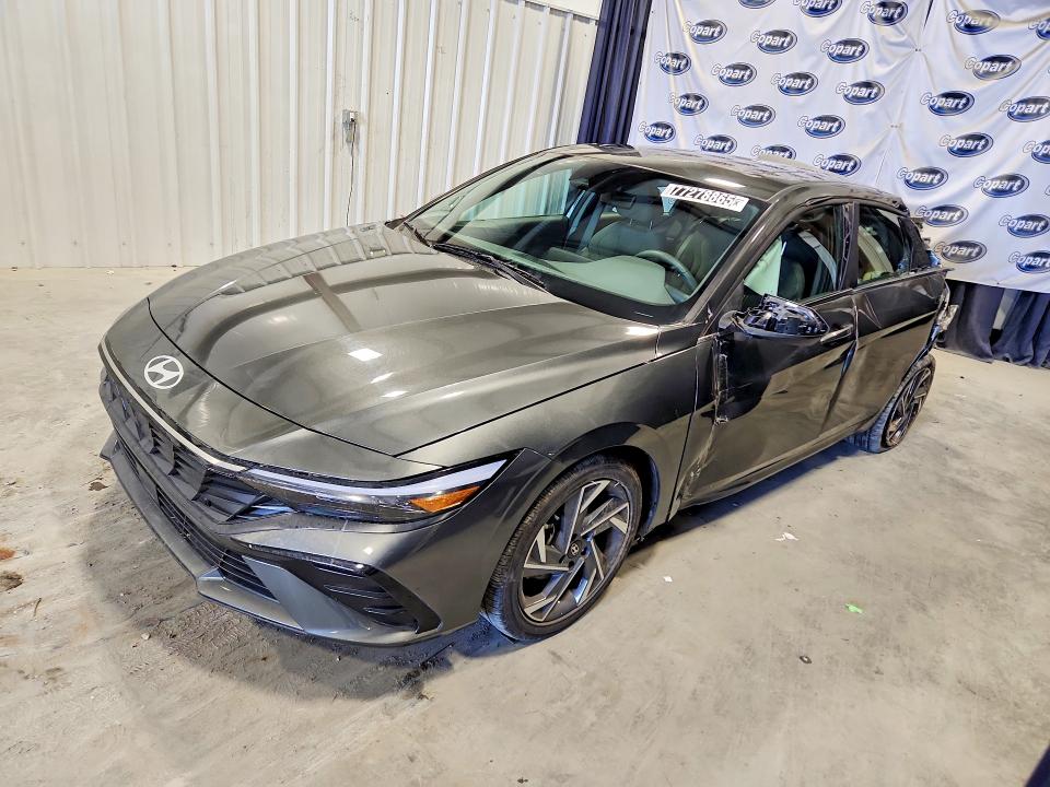 2025 HYUNDAI ELANTRA — VIN KMHLS4DG6SU943930