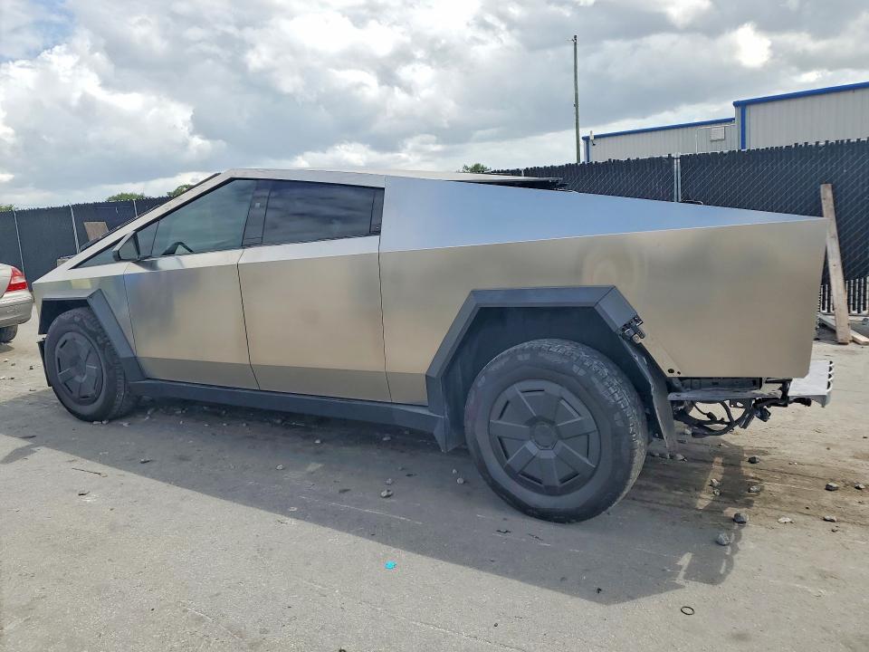 7G2CEHED8RA050601