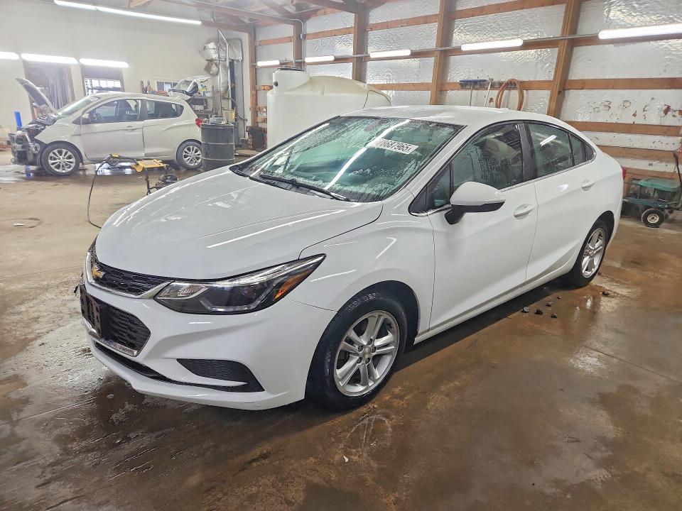 2017 CHEVROLET CRUZE — VIN 1G1BE5SM2H7243425