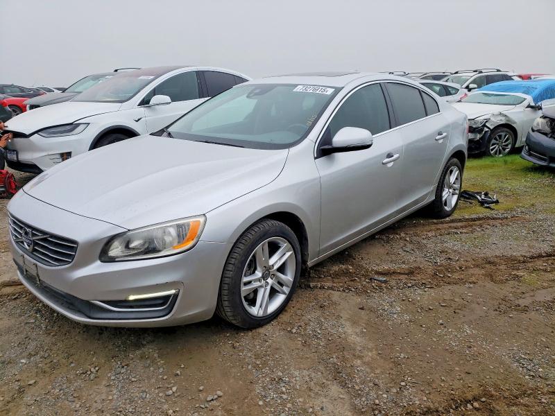 2015 VOLVO S60 PREMIE — VIN YV1612TCXF1318035