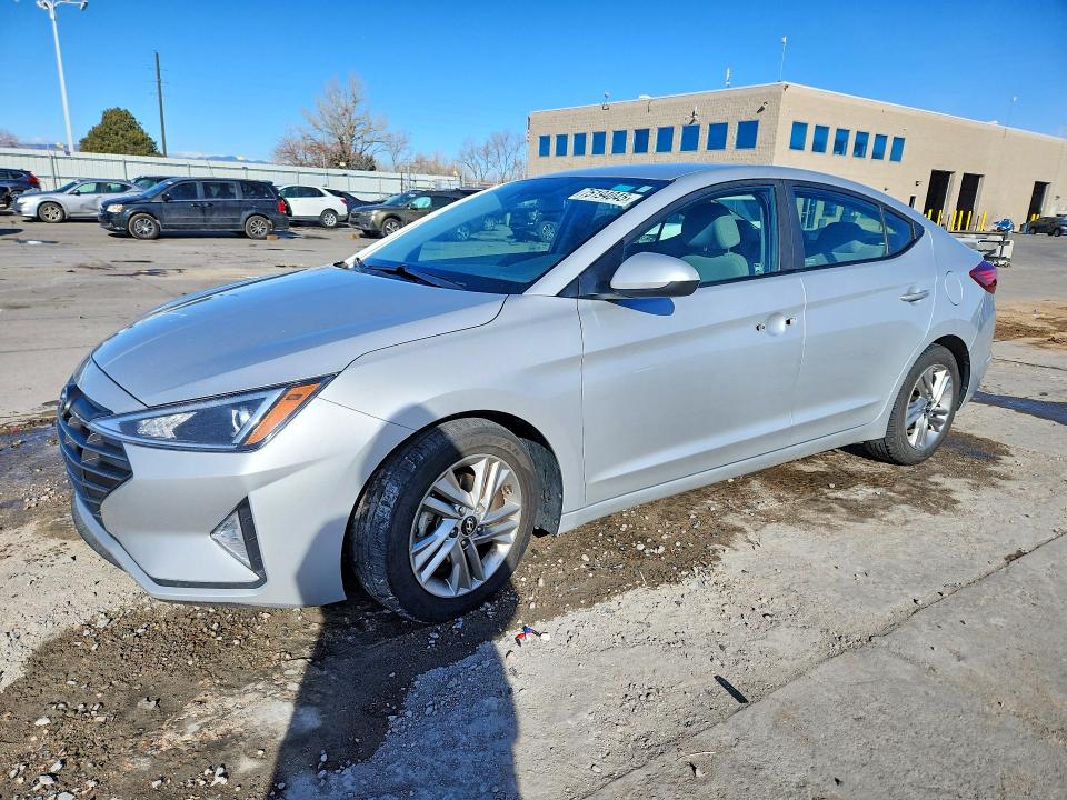 2019 HYUNDAI ELANTRA — VIN KMHD84LF3KU744054