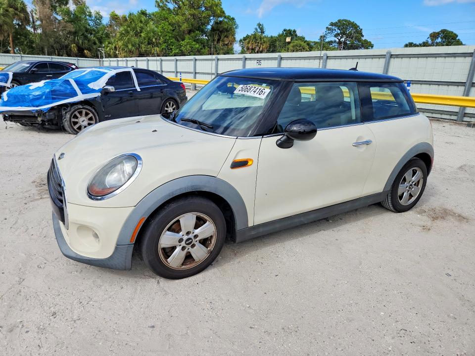 2016 MINI COOPER — VIN WMWXP5C58G3B76544