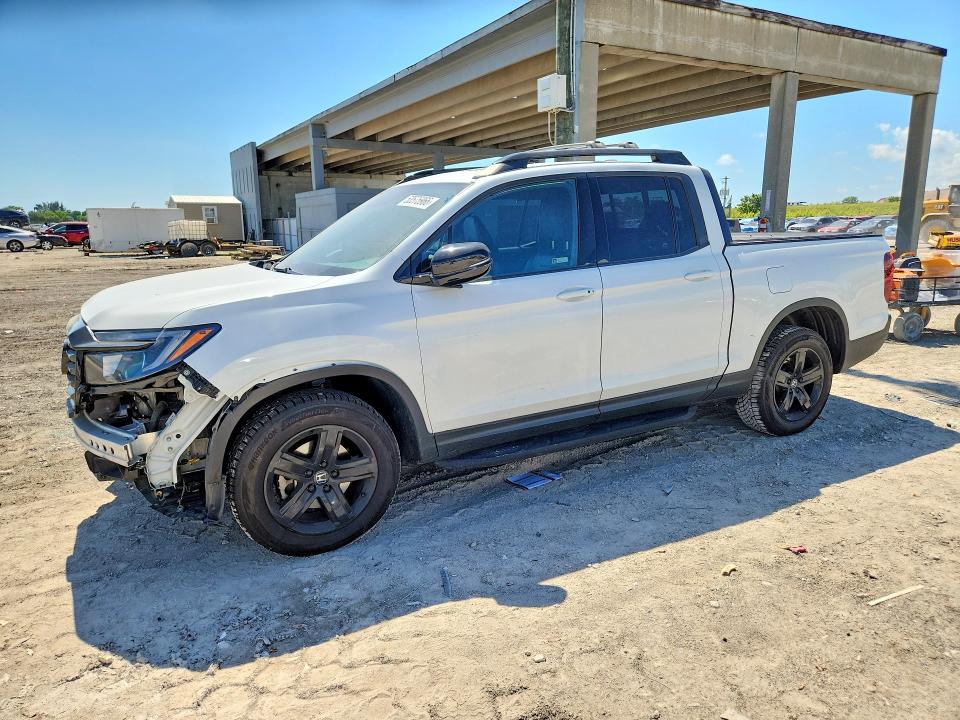 2021 HONDA RIDGELINE — VIN 5FPYK3F85MB011084