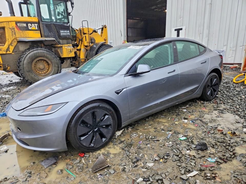 2025 TESLA MODEL 3 — VIN 5YJ3E1EB5SF977122