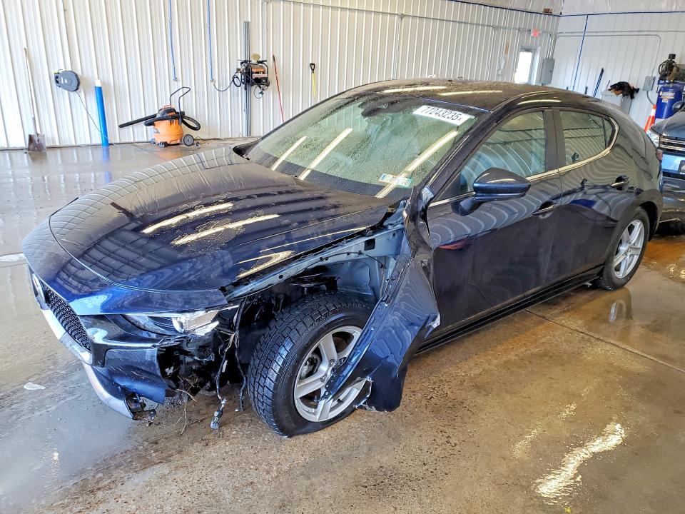 2023 MAZDA 3 — VIN JM1BPAKM3P1605886