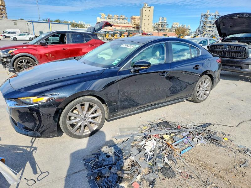 2021 MAZDA 3 — VIN 3MZBPBCL3MM252718