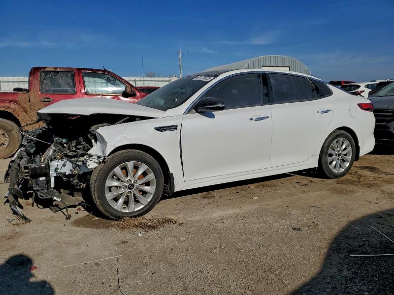 2018 KIA OPTIMA — VIN 5XXGT4L36JG205938