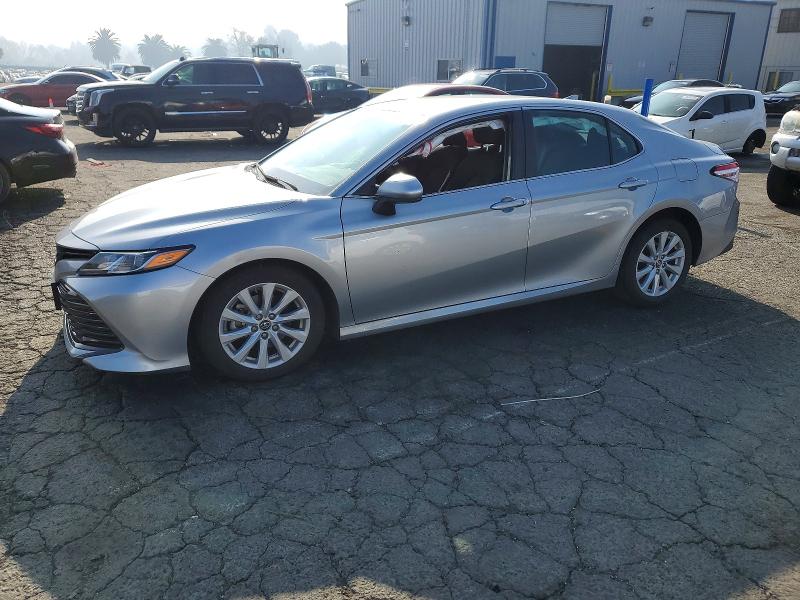 2019 TOYOTA CAMRY — VIN 4T1B11HK5KU848075