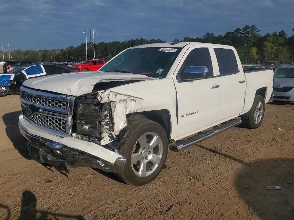 2015 CHEVROLET SILVERADO — VIN 3GCPCREC6FG148901