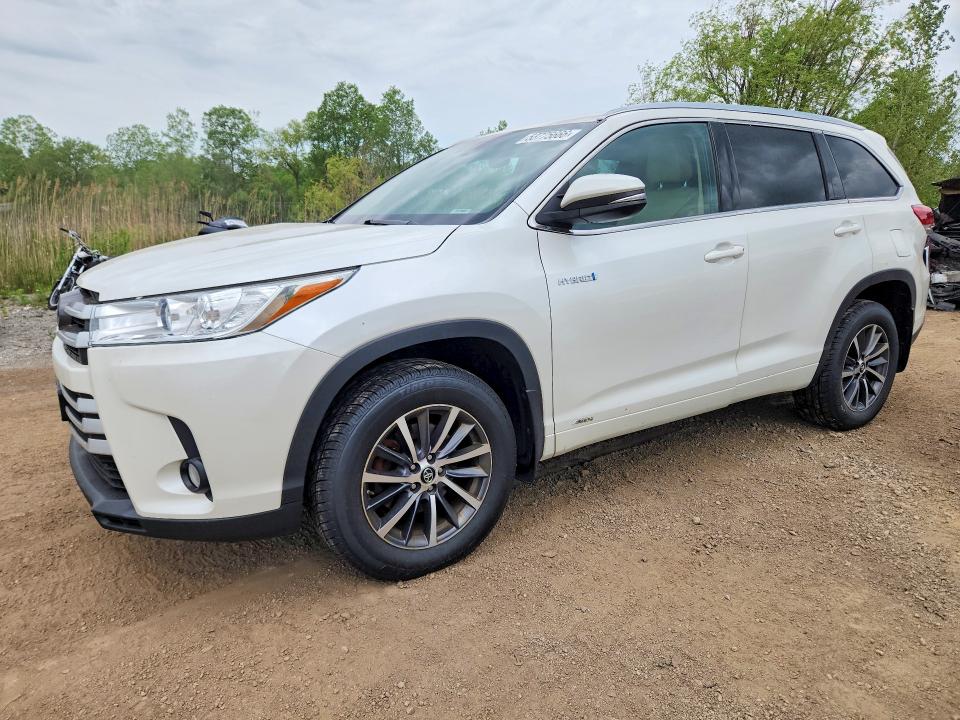 2017 TOYOTA HIGHLANDER HYBRID — VIN 5TDJGRFH5HS035840