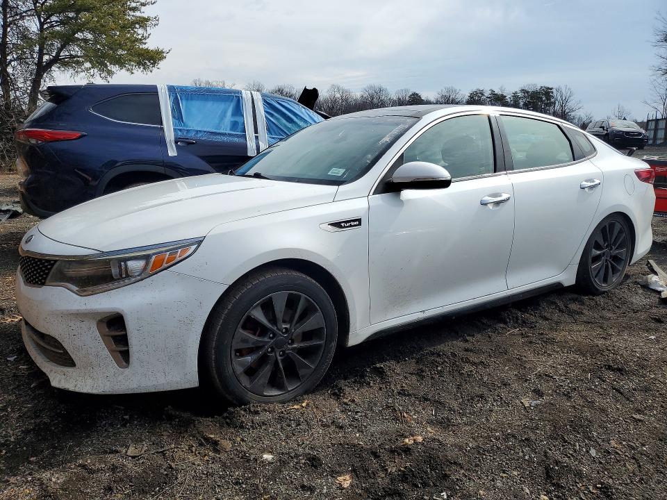 2016 KIA OPTIMA — VIN 5XXGW4L29GG093675