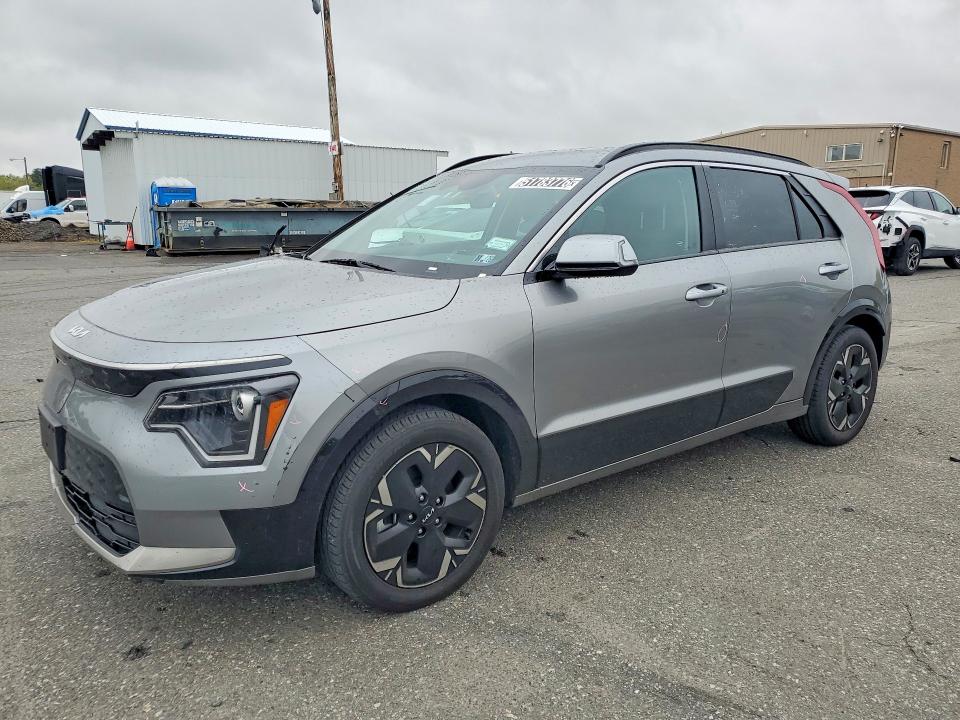 2023 KIA NIRO — VIN KNDCR3L1XP5072670