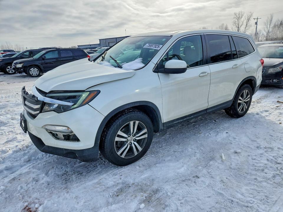 2016 HONDA PILOT — VIN 5FNYF6H69GB018747