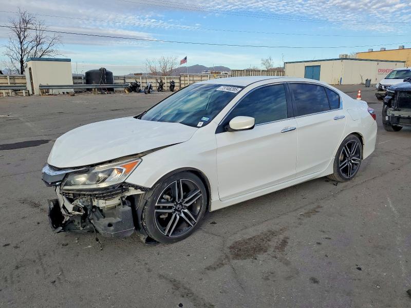 2017 HONDA ACCORD — VIN 1HGCR2E53HA092571