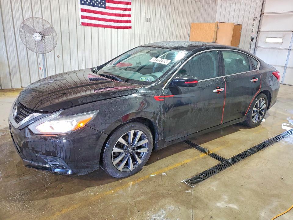 2017 NISSAN ALTIMA — VIN 1N4AL3APXHC244330