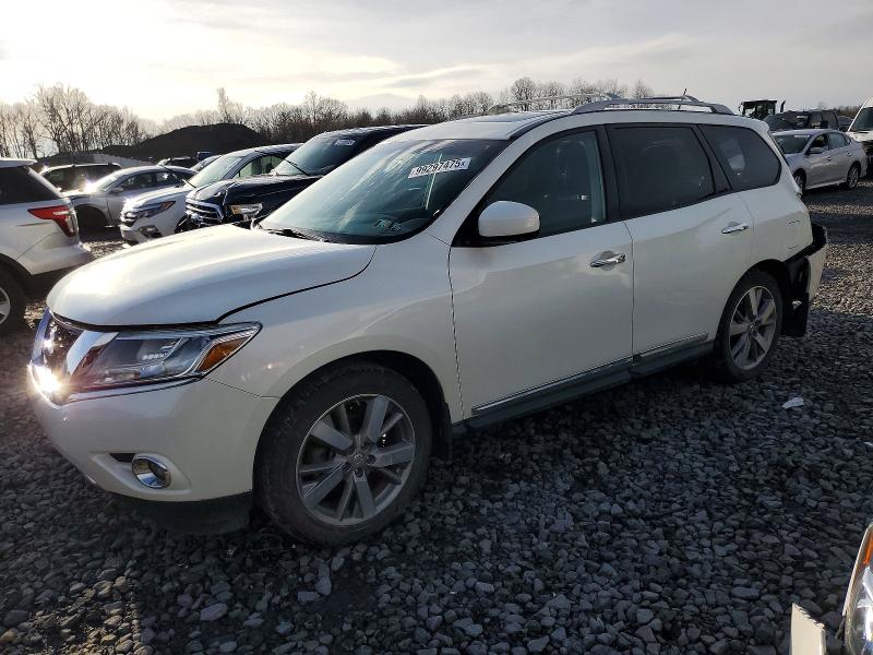 2016 NISSAN PATHFINDER — VIN 5N1AR2MM1GC647711