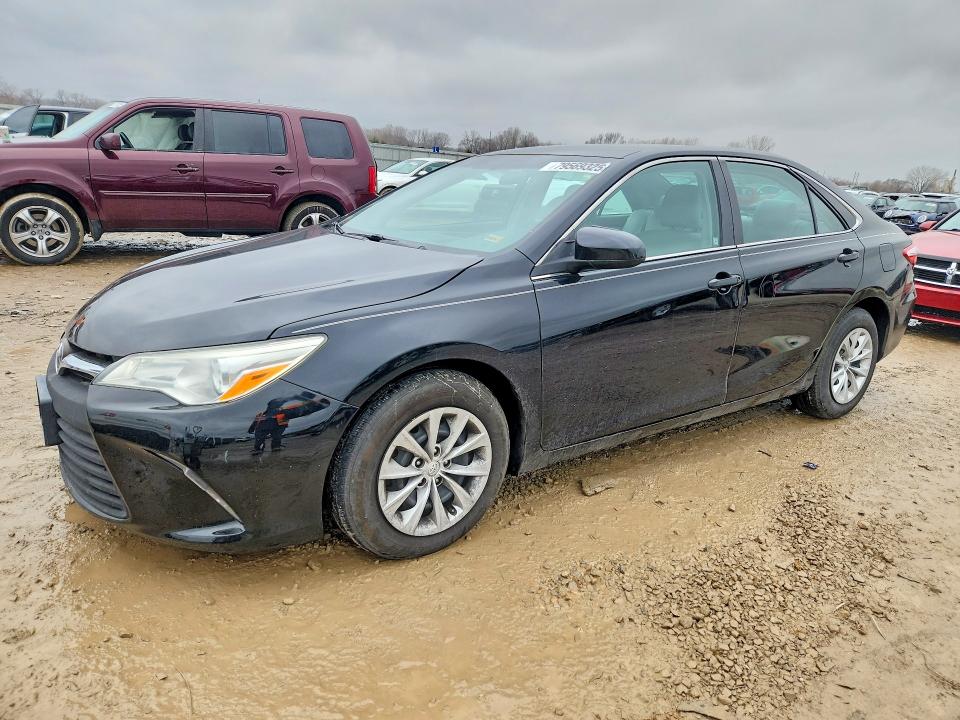 2015 TOYOTA CAMRY — VIN 4T4BF1FK2FR497450