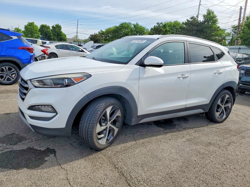 2017 HYUNDAI TUCSON — VIN KM8J3CA27HU592588