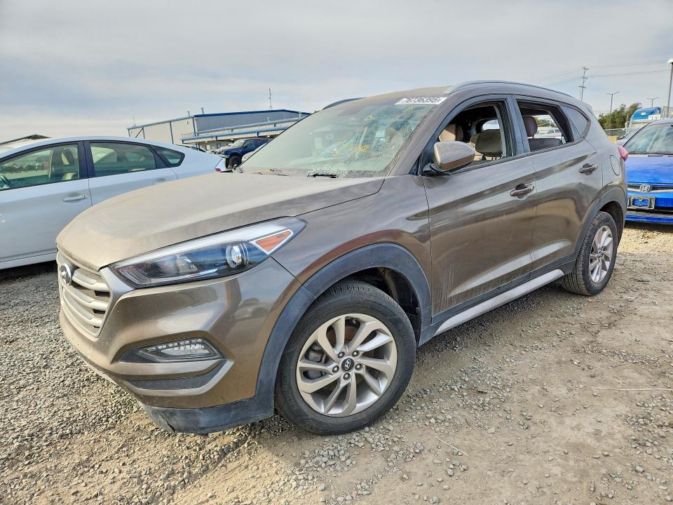 2018 HYUNDAI TUCSON — VIN KM8J33A43JU673868