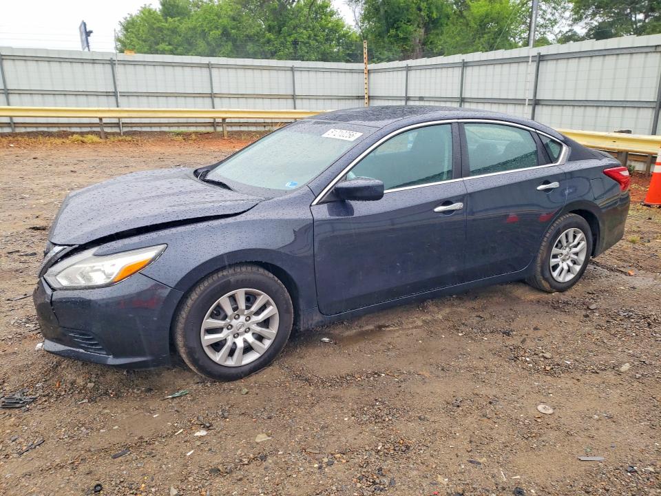 2017 NISSAN ALTIMA — VIN 1N4AL3AP2HN365731