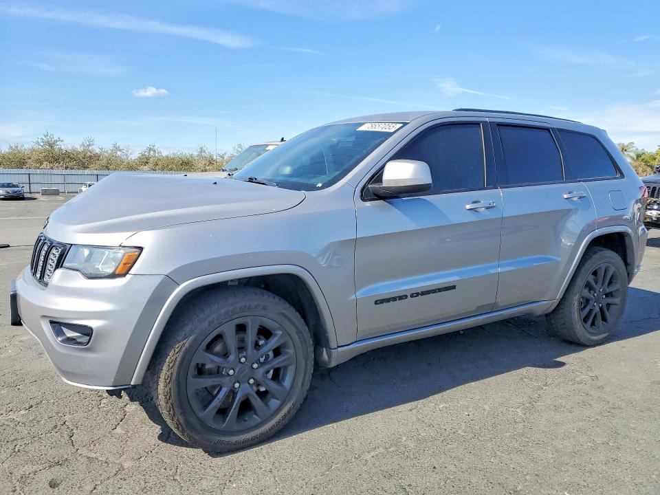 2018 JEEP GRAND CHEROKEE — VIN 1C4RJFAG7JC165871