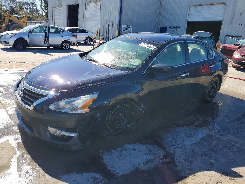 2015 NISSAN ALTIMA — VIN 1N4AL3AP5FC570615