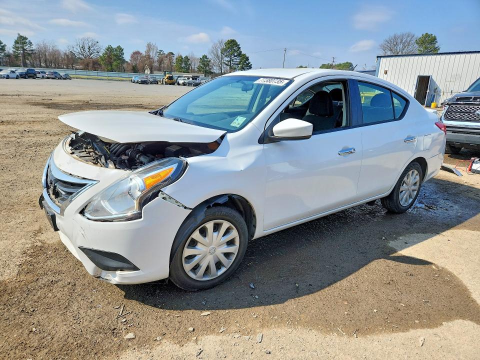 2018 NISSAN VERSA — VIN 3N1CN7APXJL880862