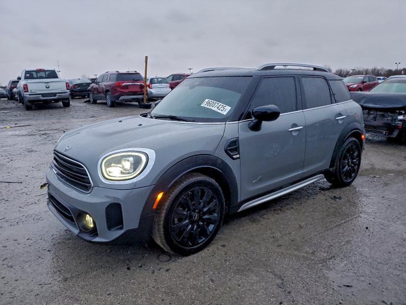 2021 MINI COOPER COU — VIN WMZ43BR09M3M77201