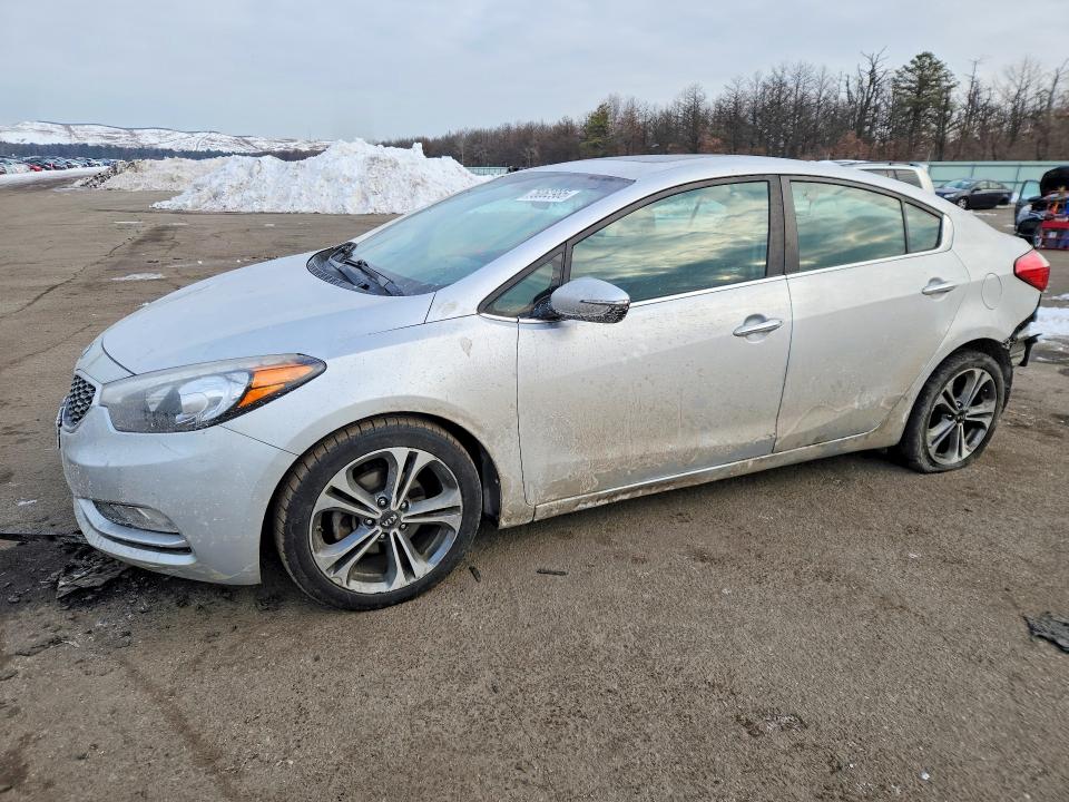 2016 KIA FORTE EX — VIN KNAFZ4A82G5616627
