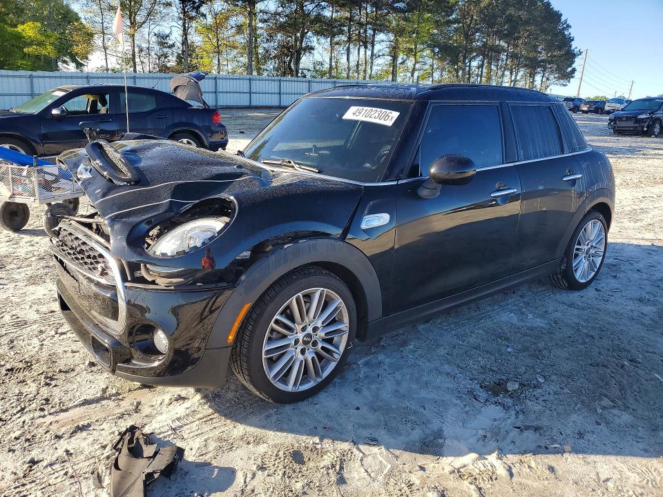 2016 MINI COOPER — VIN WMWXU3C52G2D31463
