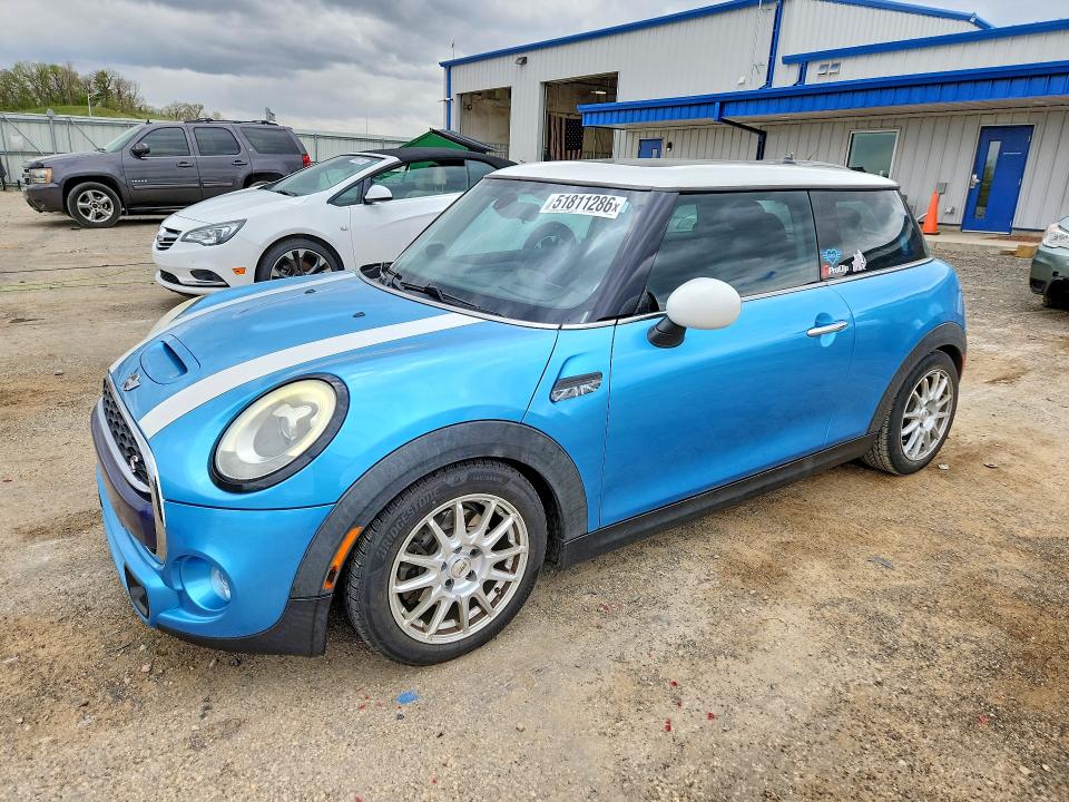 2016 MINI COOPER — VIN WMWXP7C5XG3B93163