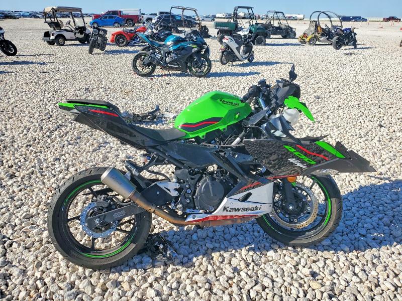 2022 KAWASAKI EX400 — VIN JKAEXKG12NDAG9292