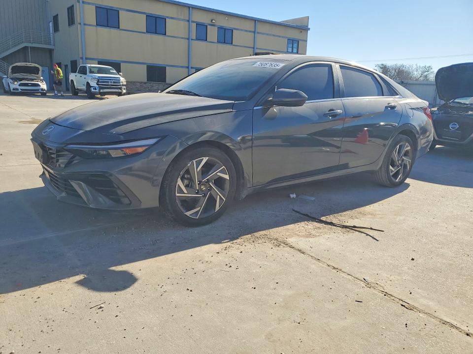 2024 HYUNDAI ELANTRA — VIN KMHLS4DGXRU688189