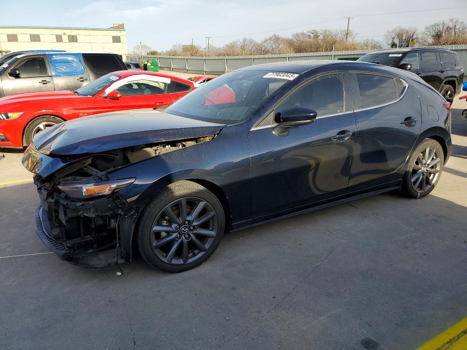 2021 MAZDA 3 — VIN JM1BPALL5M1304196