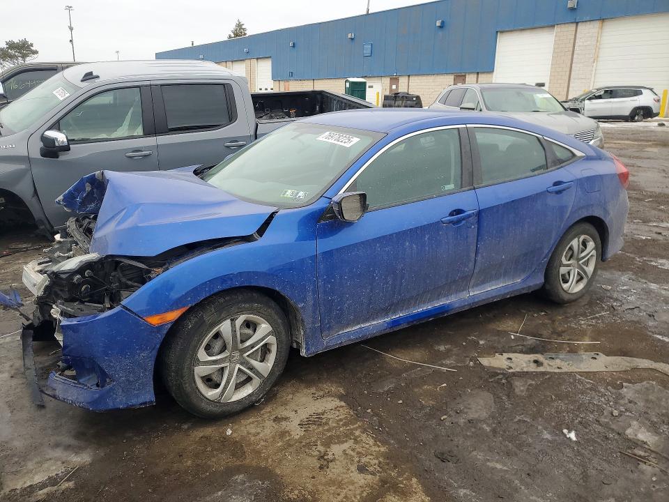 2018 HONDA CIVIC — VIN 2HGFC2F55JH580523