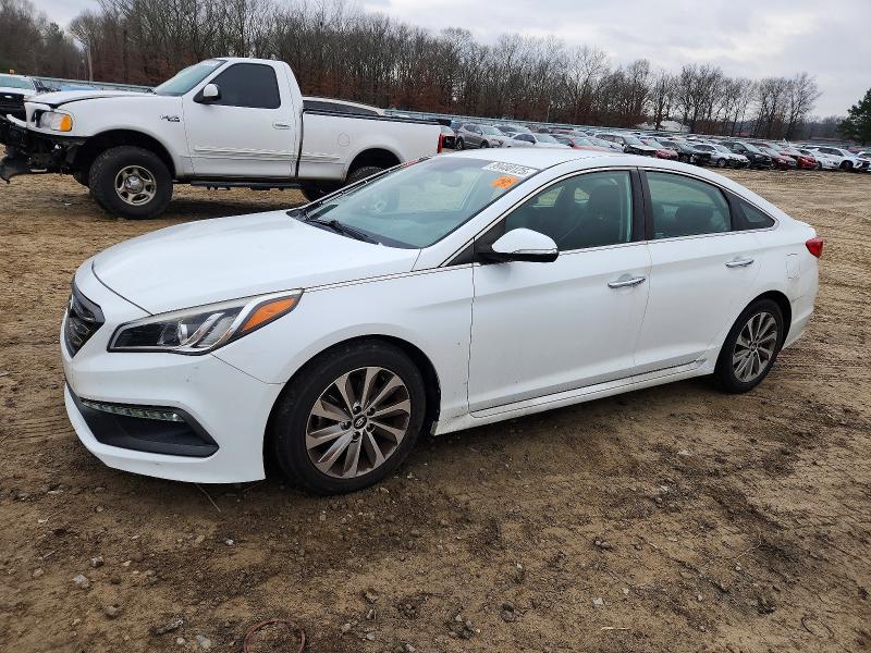 2015 HYUNDAI SONATA — VIN 5NPE34AF8FH089562
