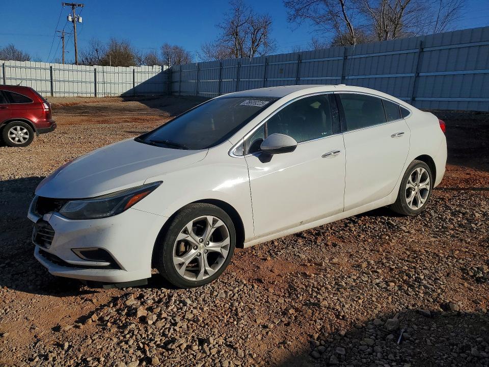 2017 CHEVROLET CRUZE — VIN 1G1BF5SM4H7268355