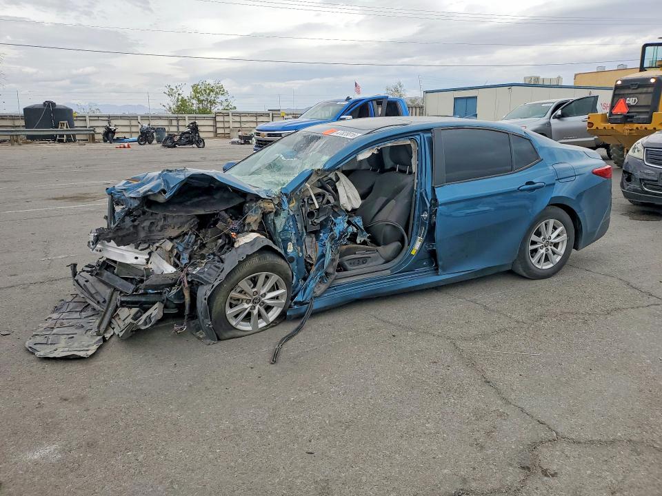 2025 TOYOTA CAMRY — VIN 4T1DAACK6SU619033