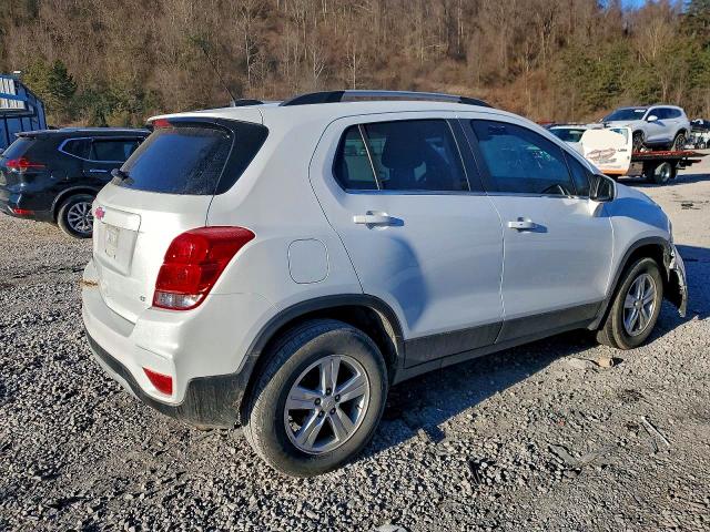 KL7CJPSB4LB312832