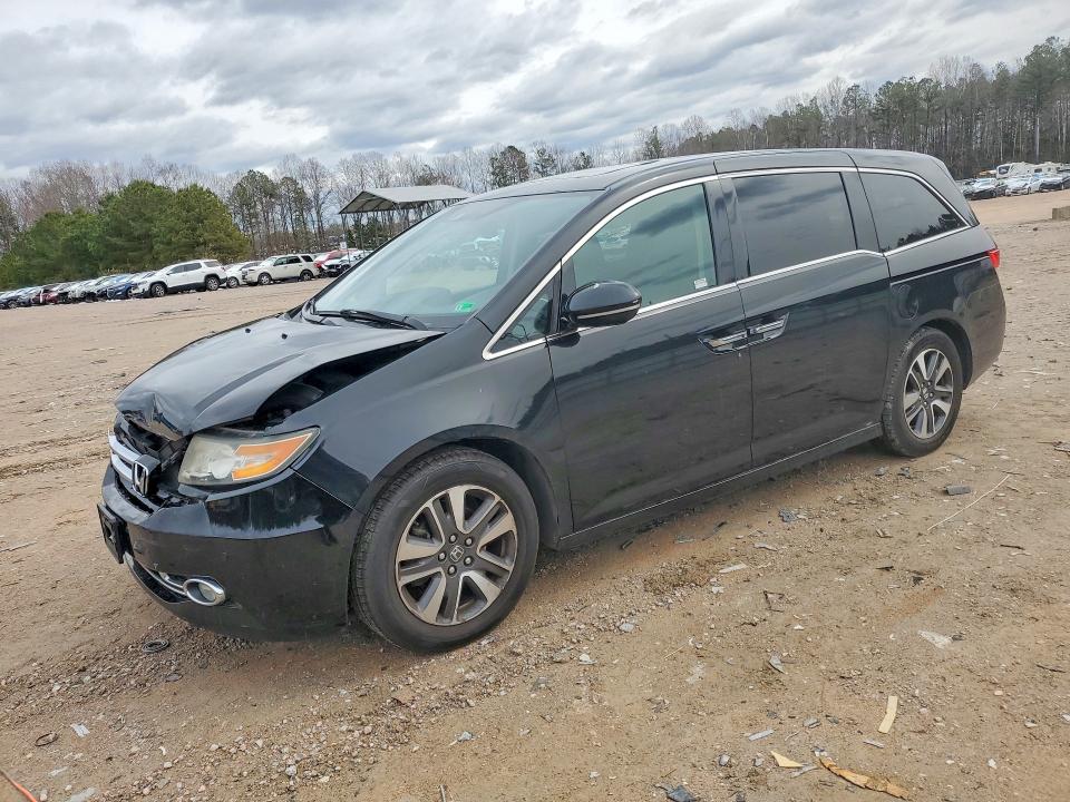 2015 HONDA ODYSSEY — VIN 5FNRL5H97FB005561