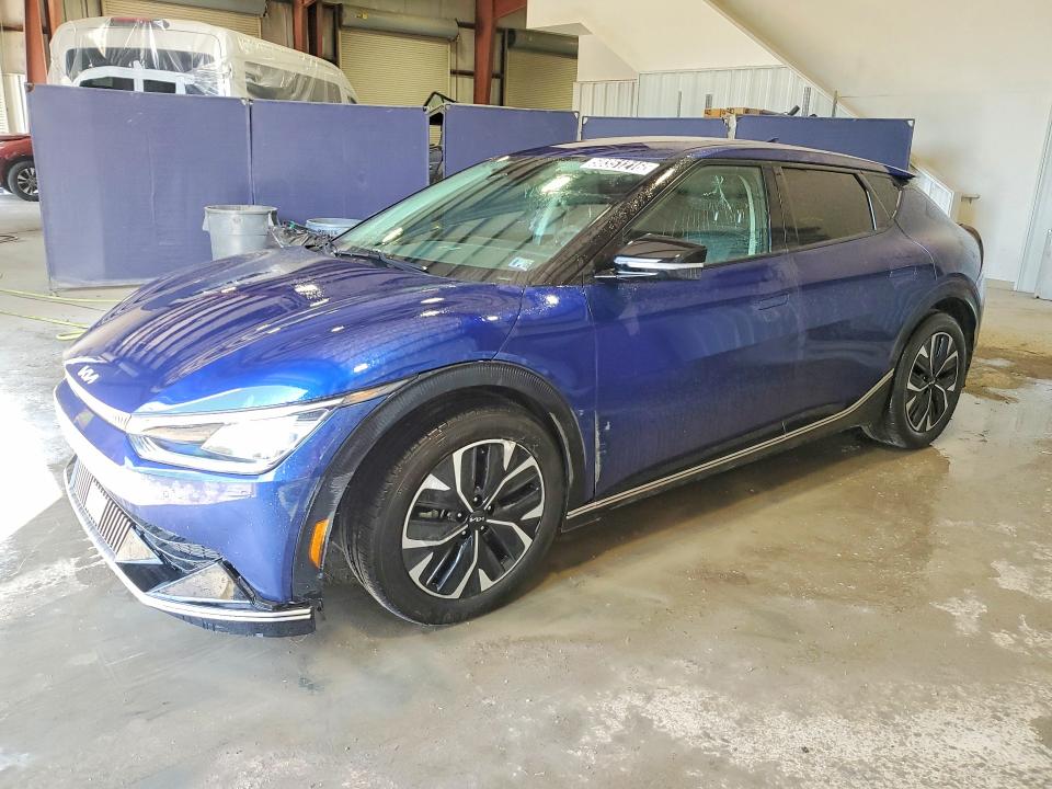 2024 KIA EV6 — VIN KNDC34LA3R5198895