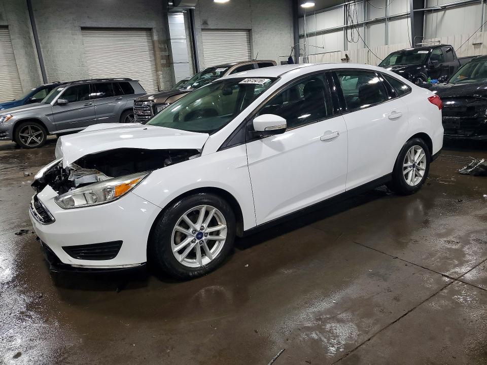 2016 FORD FOCUS — VIN 1FADP3F26GL373761