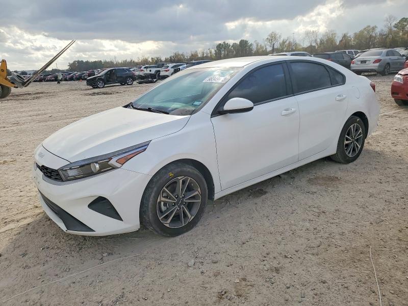 2024 KIA FORTE LX — VIN 3KPF24ADXRE731438