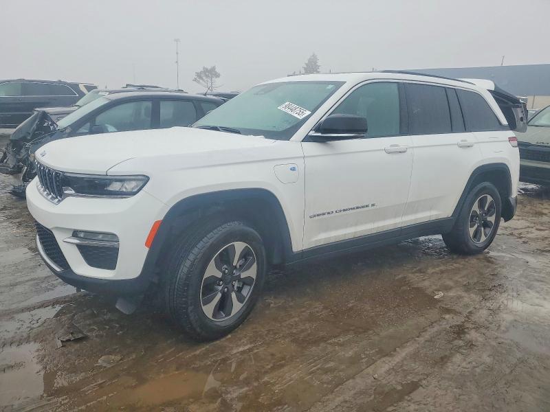 2025 JEEP GRAND CHEROKEE — VIN 1C4RJYB66S8651951