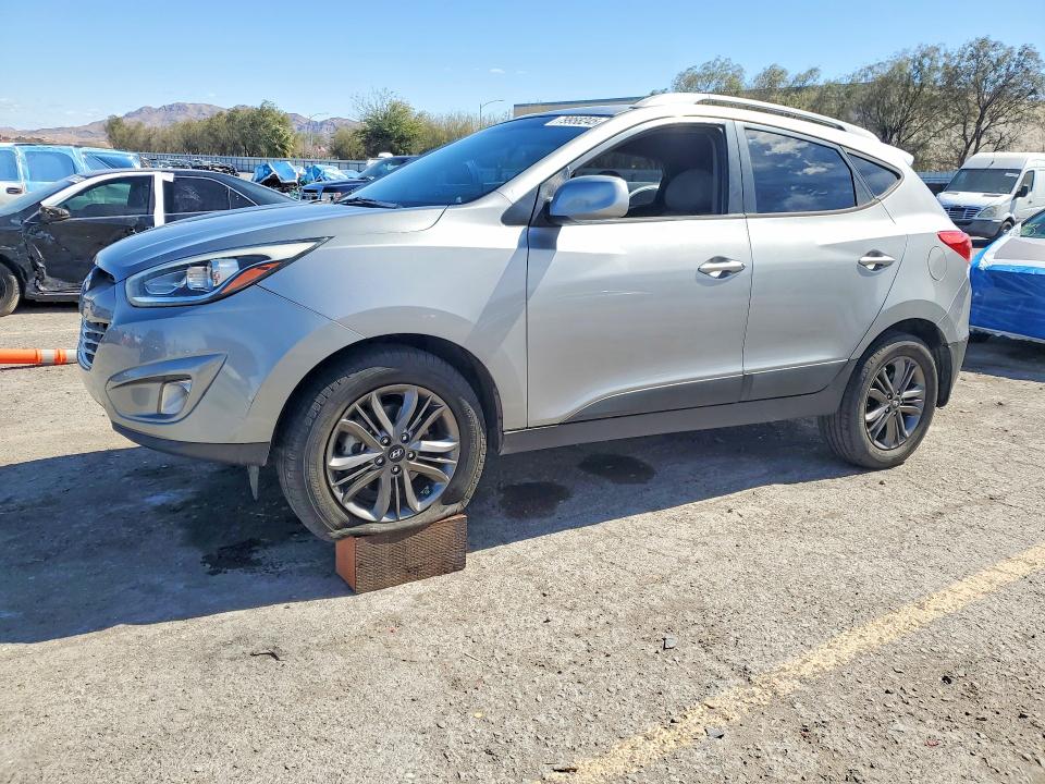 2015 HYUNDAI TUCSON — VIN KM8JU3AG0FU961605